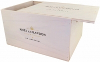 Шампанско Моет Шандон Айс Империал 2 х 0.75 л с Четири Чаши в Дървено Сандъче